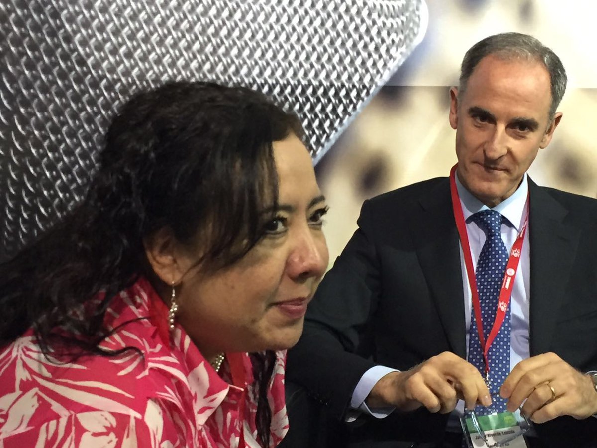 enconcreto's tweet photo. #TRES2016 | @Jaimealver Presidente de @ADI_MEXICO https://t.co/Ml8AltE3HU