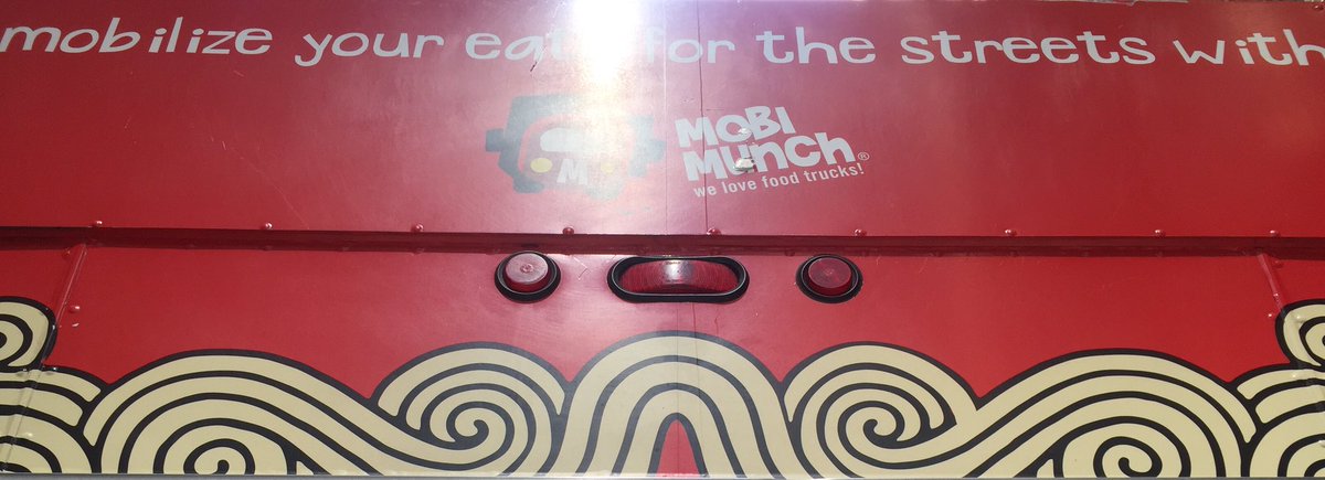 Mobilize your eats for the street with <a href="/MobiMunch/">Mobi Munch</a> <a href="/chairmantruck/">The Chairman Truck</a> #streetfood #foodtruck