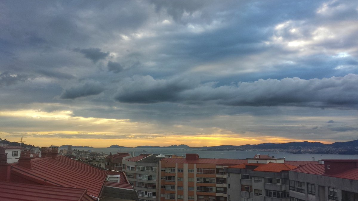 AnaLorenzo9's tweet image. @OTempoTVG #PontedeRande#RíadeVigo#IllasCies