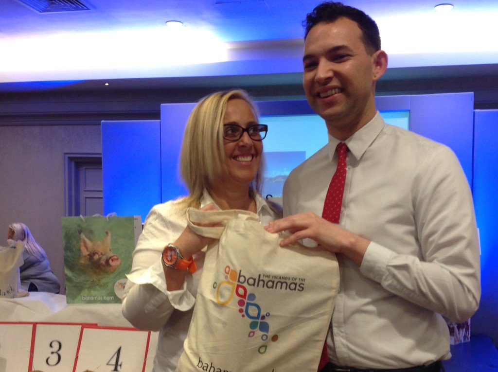 _LoveCaribbean's tweet photo. Christine Fletcher from Travel 2 won a gift bag compliments @explore_bahamas #ctoroadshowscotland #ctoroadshowuk https://t.co/hoDOb4OfYx