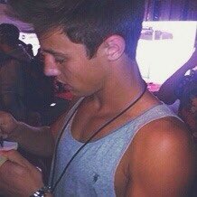 smilelockscreen's tweet image. Cameron Dallas layout 
Credit me