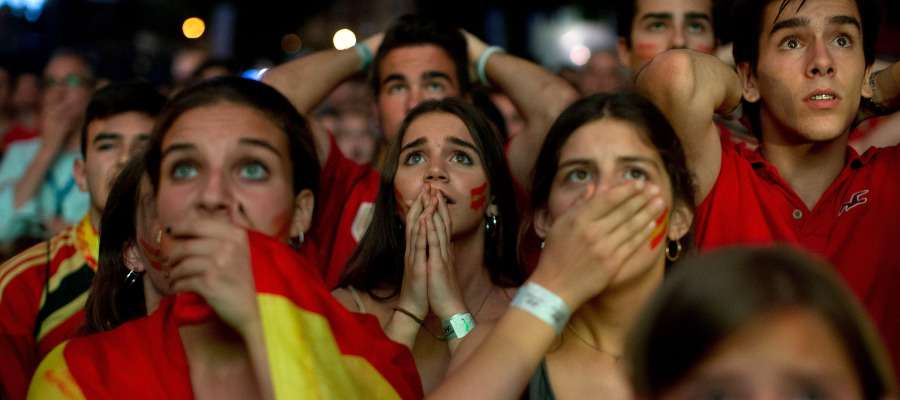 A3Noticias's tweet photo. Colau no permitirá pantallas en Barcelona para seguir a la Selección durante la Eurocopa https://t.co/TrBt9aRgIU https://t.co/xXUi4kBBK4