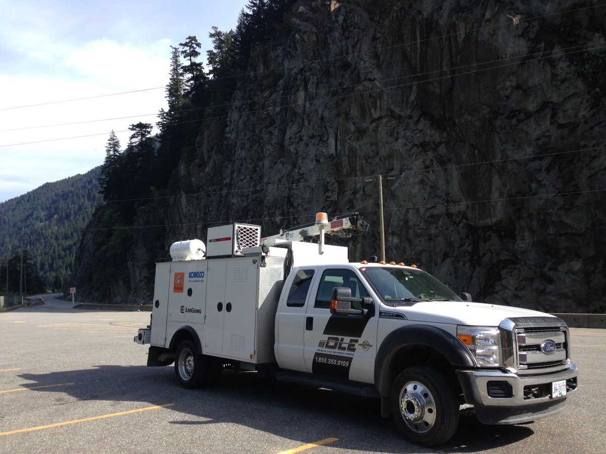 DLEtechDavid's tweet image. Out in Boston bar this morning #DLE #pullinwrenches #beautifulbc