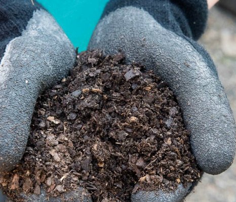 LoveMySilk's tweet image. Do your part and give back to Mother Earth by creating a DIY home composting can! boulderlocavore.com/how-to-make-a-…