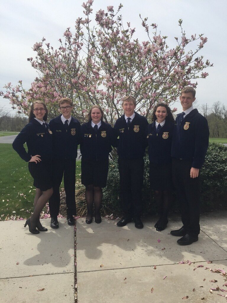 Headed to states!  Way to go Parli Pro Team!