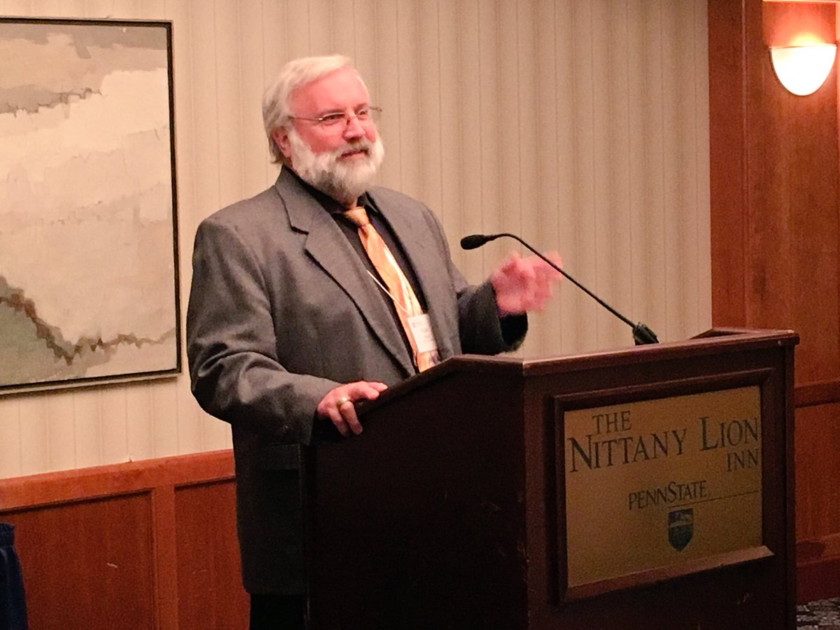 #PSULDT Prof <a href="/KylePeck/">Kyle Peck</a> was awarded the <a href="/PSU_CollegeOfEd/">Penn State College of Education</a> Career Achievement Award.