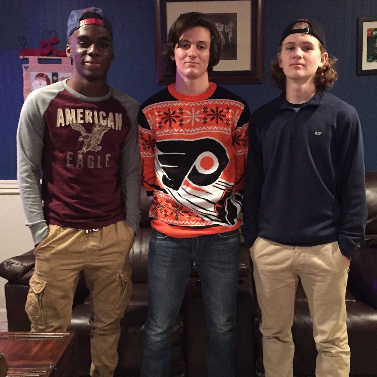 RileyMiller28's tweet photo. Happy birthday to my boy since 7th grade @keithcheek13 hope you have a good one #Imdone #LowkeyBrotha #DJBubba https://t.co/93CgW0xODm