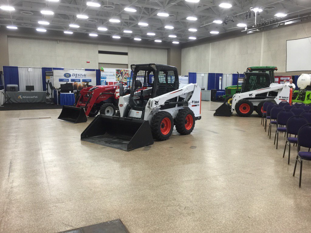 Dynatic_Test's tweet image. We&apos;re at the AMC Engineering conf. In Waterloo, IA presenting our #DAQ #solutions in the heavy machinery industry!