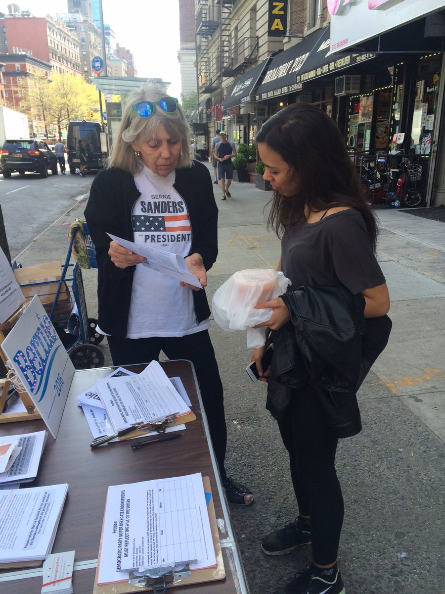 nellvwiley's tweet photo. Our Upper West Side, NYC nabe is peppered with Bernie volunteers. My spacious! efficient! polling site.
#PrimaryDay https://t.co/Rlac7MsGKF