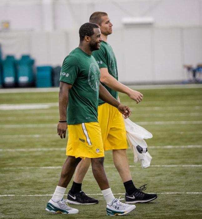 packers's tweet image. Back to work.

📷: pckrs.com/w9uv