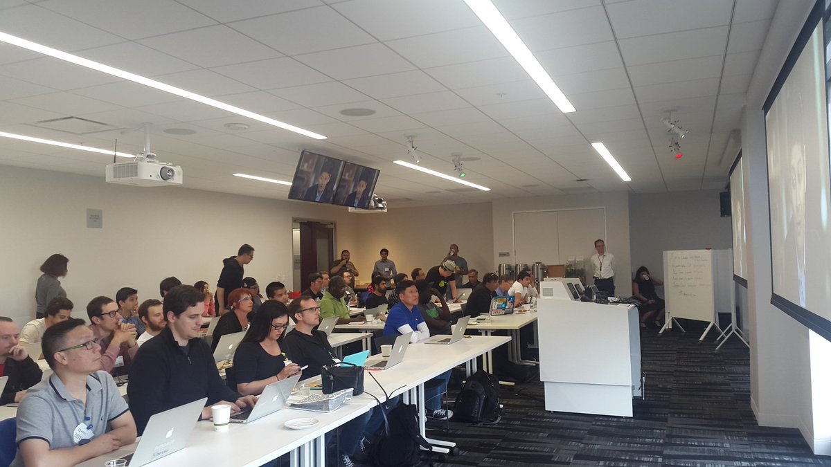 nlycskn's tweet image. Watching Android #devstudyjam videos on Udacity #gdg #SanFrancisco