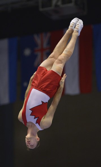 gymcan1's tweet photo. @JasonBurnett_ se qualifie pour ses 3es JO en trampoline au #RioTestEvent : https://t.co/LIWRTiIl6U @RC_Sports https://t.co/Urfycaaxhk