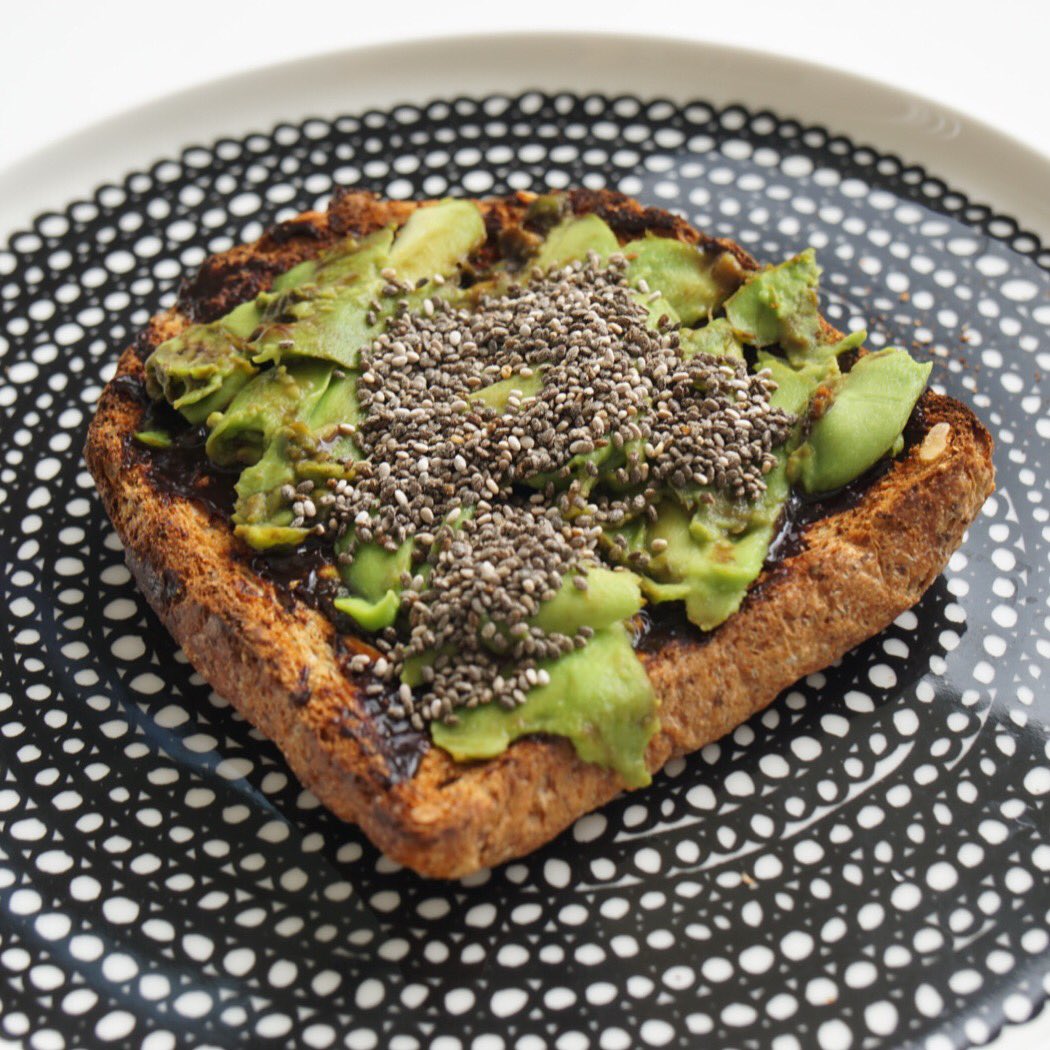 BubbaMama11's tweet image. Starting it right with #sunshinebread, low G.I. bread, #chia seeds, vegemite &amp;amp; avocado.  #feelfuller #healthyeating