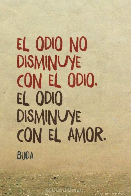 caotiksmemorias's tweet photo. Amar es la respuesta...
#QueLaVidaValgaLaAlegria
#Frases #Reflexion #Vida
#EntreRisasYSueños
#ACArte https://t.co/x7qozVcTwe