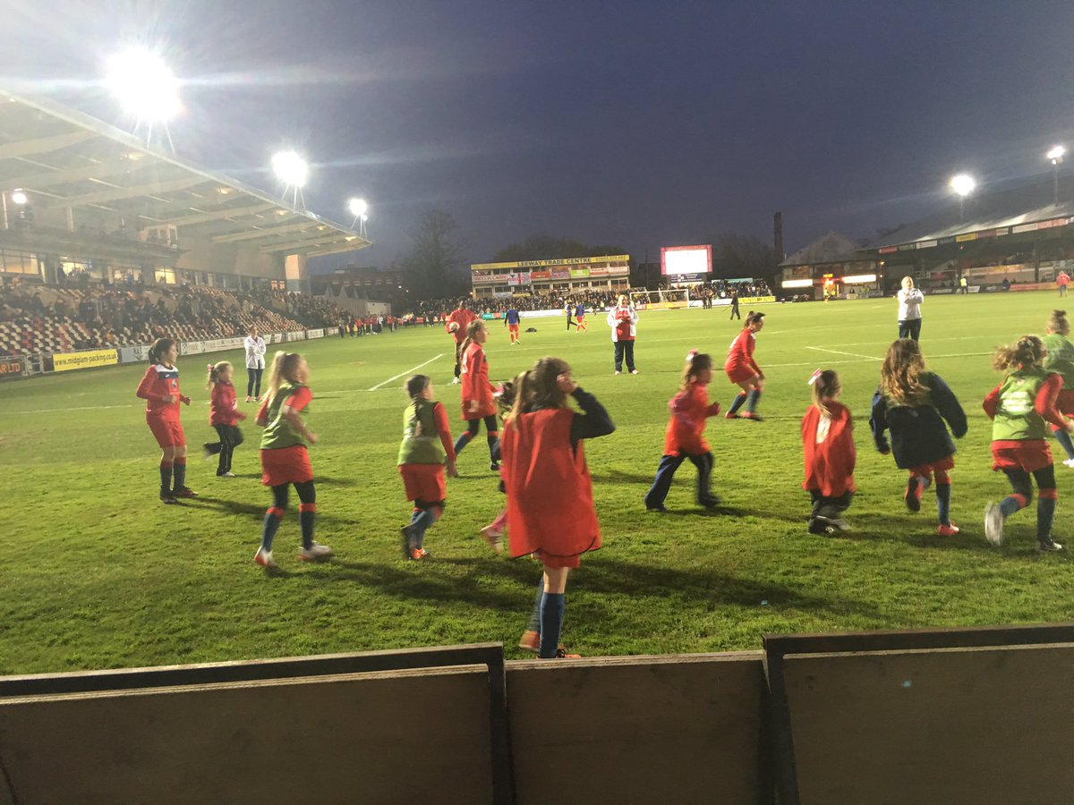 Amazing night over the County thank you to all <a href="/NewportCounty/">Newport County</a> #GuardofHonour #MalpasGirlsFC ⚽️💖