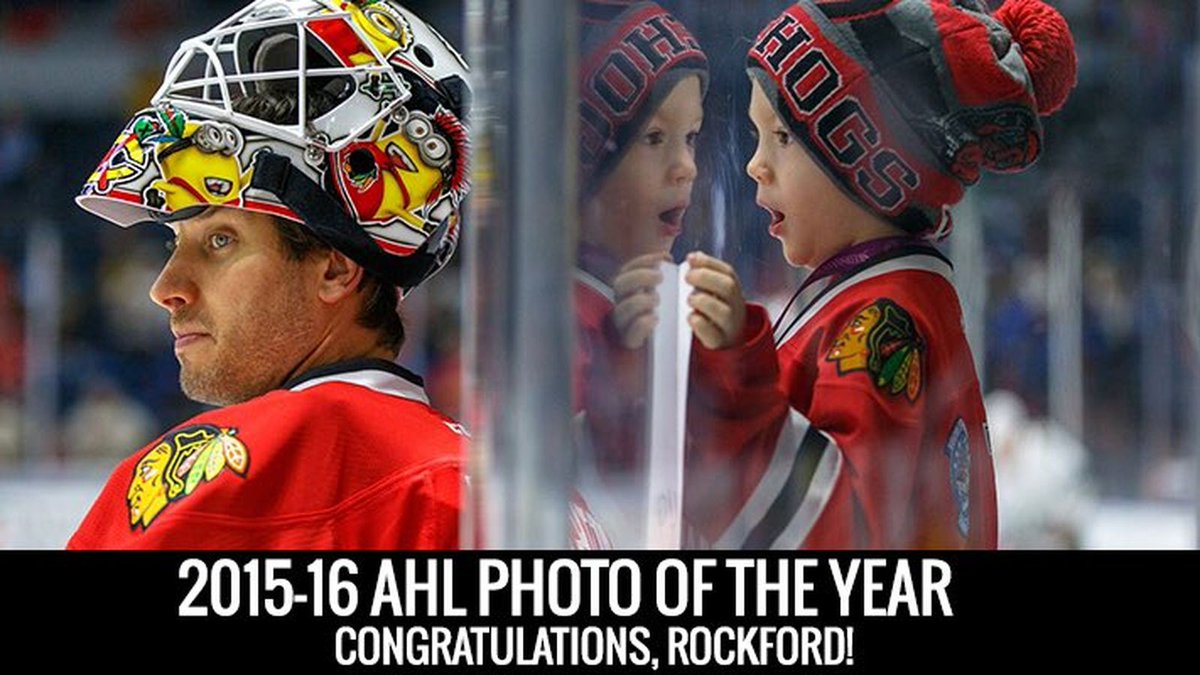 zestyblackhawks's tweet photo. This sweet photo of #MichaelLeighton and a young fan ... https://t.co/MnPIKPQyxF #Blackhawks #BreadMan #GoBlackhawks https://t.co/9rYAWacKaG