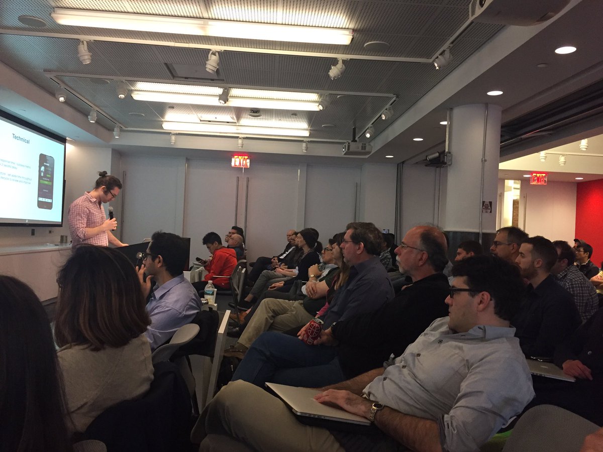 gophilosophie's tweet image. NYC Engineer, Russell Wolf, talking about real-time architecture with #angularjs #angularjsnyc