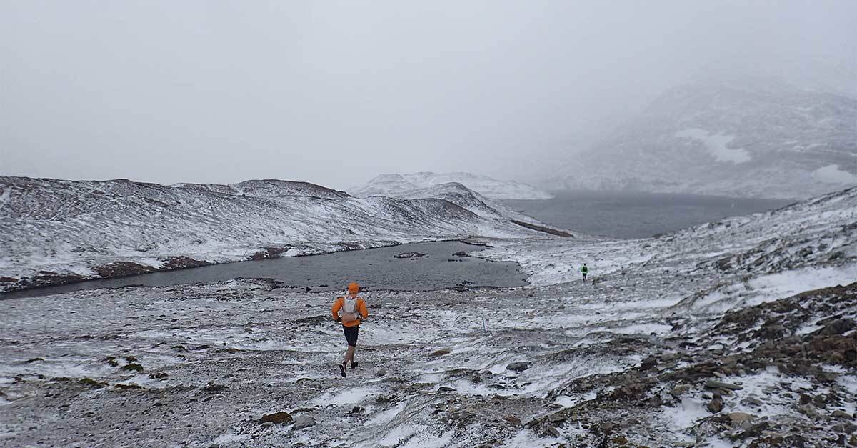 A runner's death during a 100-miler in Chile has ignited controversy over what went wrong buff.ly/1WE3kin