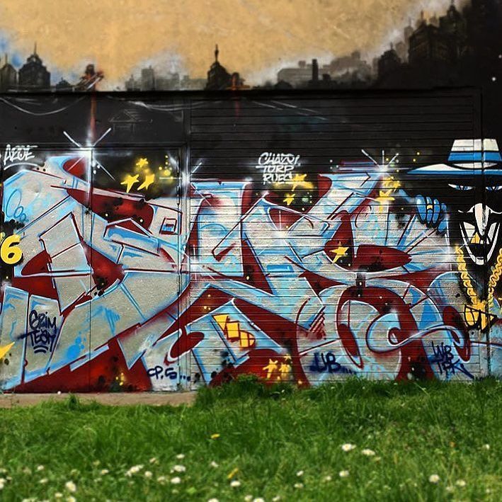 BrujaMaracc's tweet image. #spray Dizer via @dizaster156 
#dizer #dizaster156 #dizergraffiti #graffiti by spraybeast