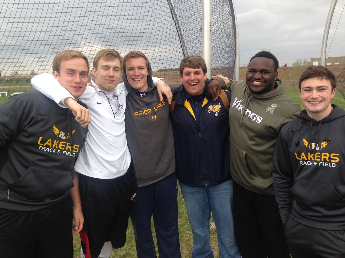 egreives's tweet photo. Throwers have the most fun! @PLtrackcoach #LakerThrows https://t.co/mw3lIaRyP9