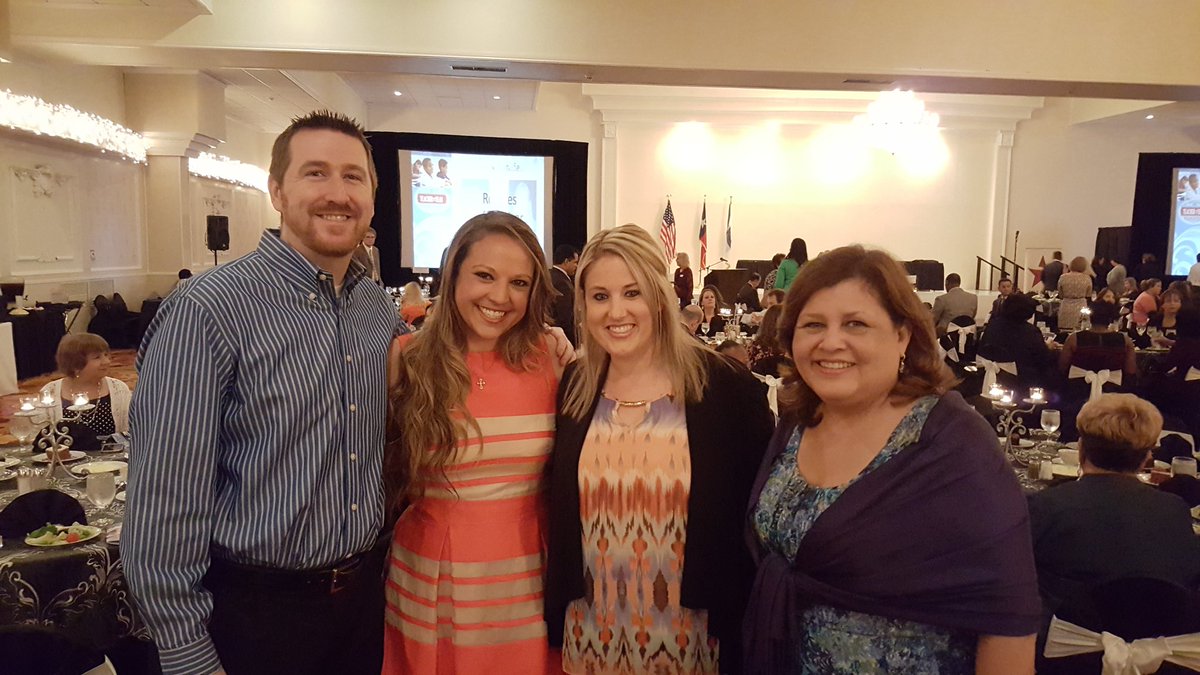 BPE_ESL's tweet photo. Teacher of the Year Banquet 2016! https://t.co/kMVSYaVFWK