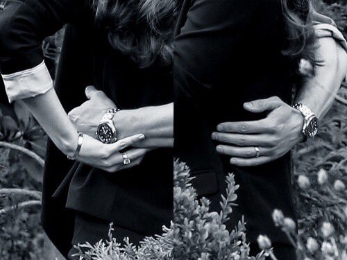 We like to take gay coupes pictures 🌚