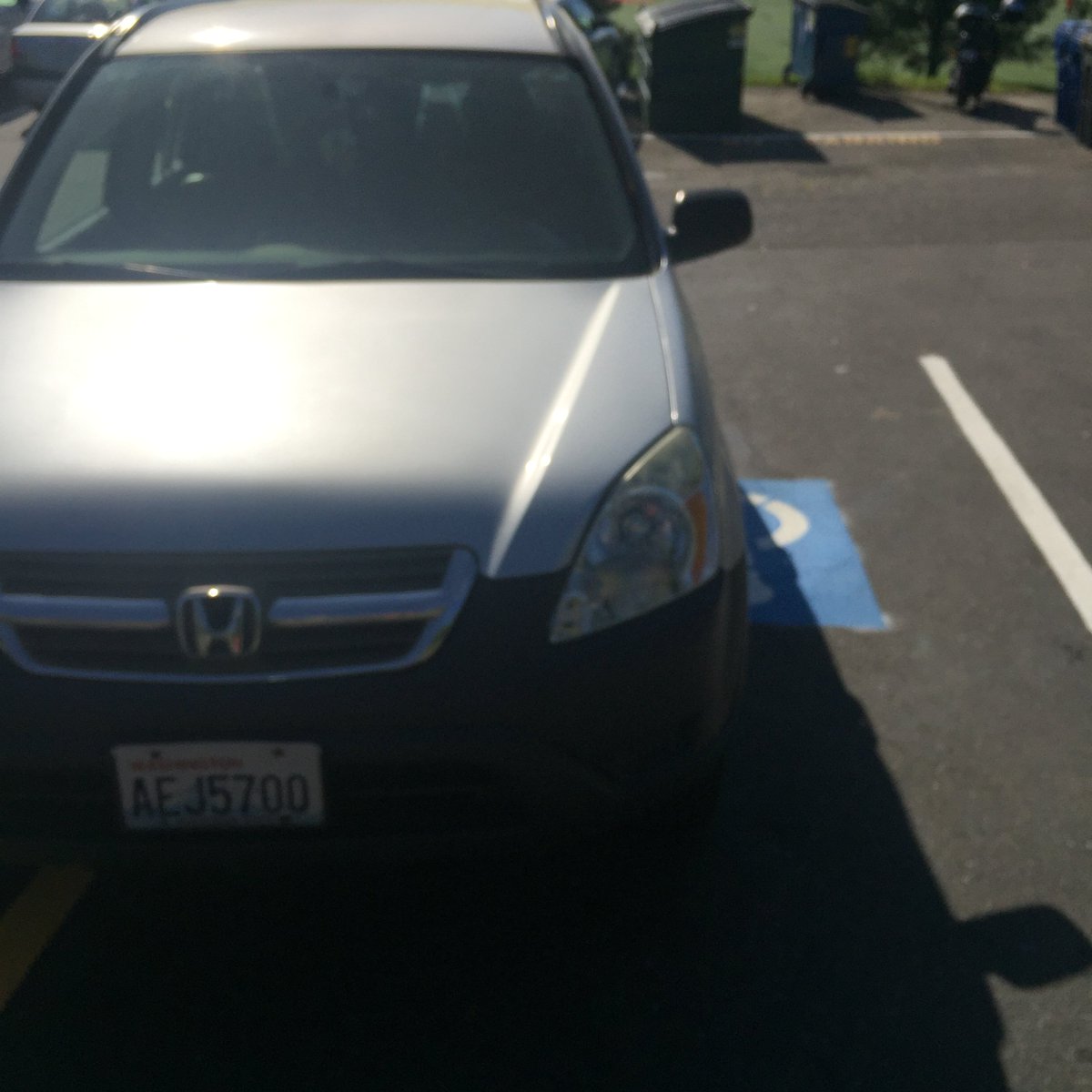 SeattleDisabled's tweet photo. WA AEJ5700
4555 Delridge Way SW
@westseattleblog @SeattlePD
#helpdisabled #SEAHCviolator https://t.co/JAX64zq6hx