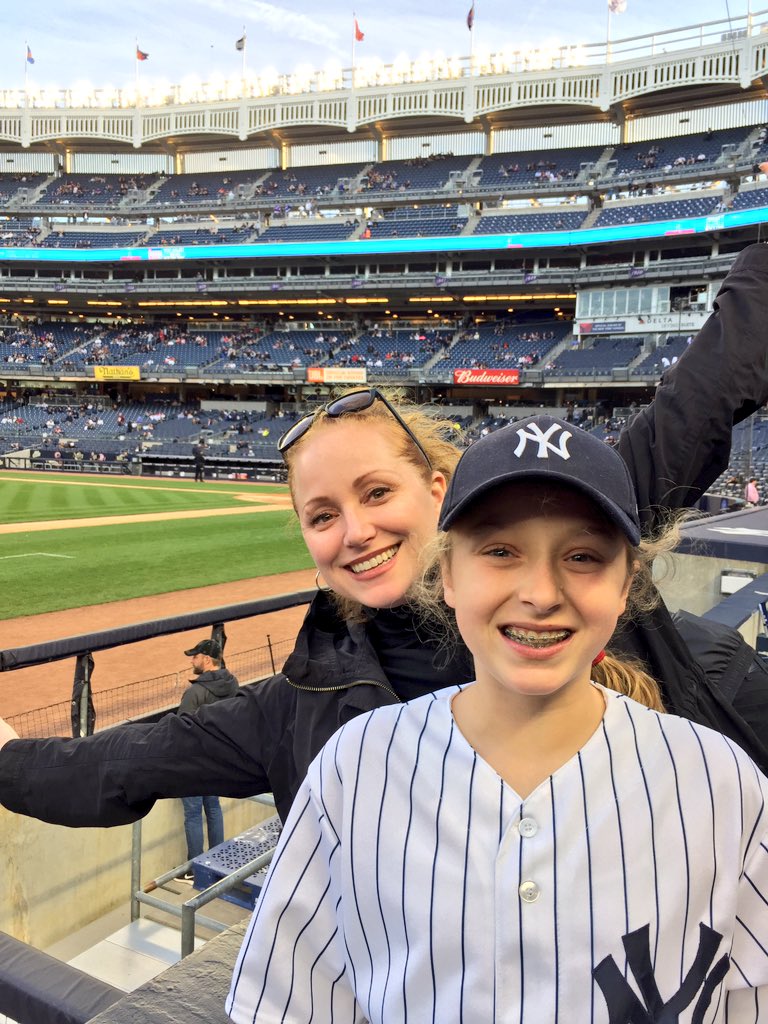 JennaStern's tweet photo. The #candywall is real. @Yankees all praise to @sockho and @CoreyPandolph ❤️🎉💃👍🏼 https://t.co/i9Huch5YcH