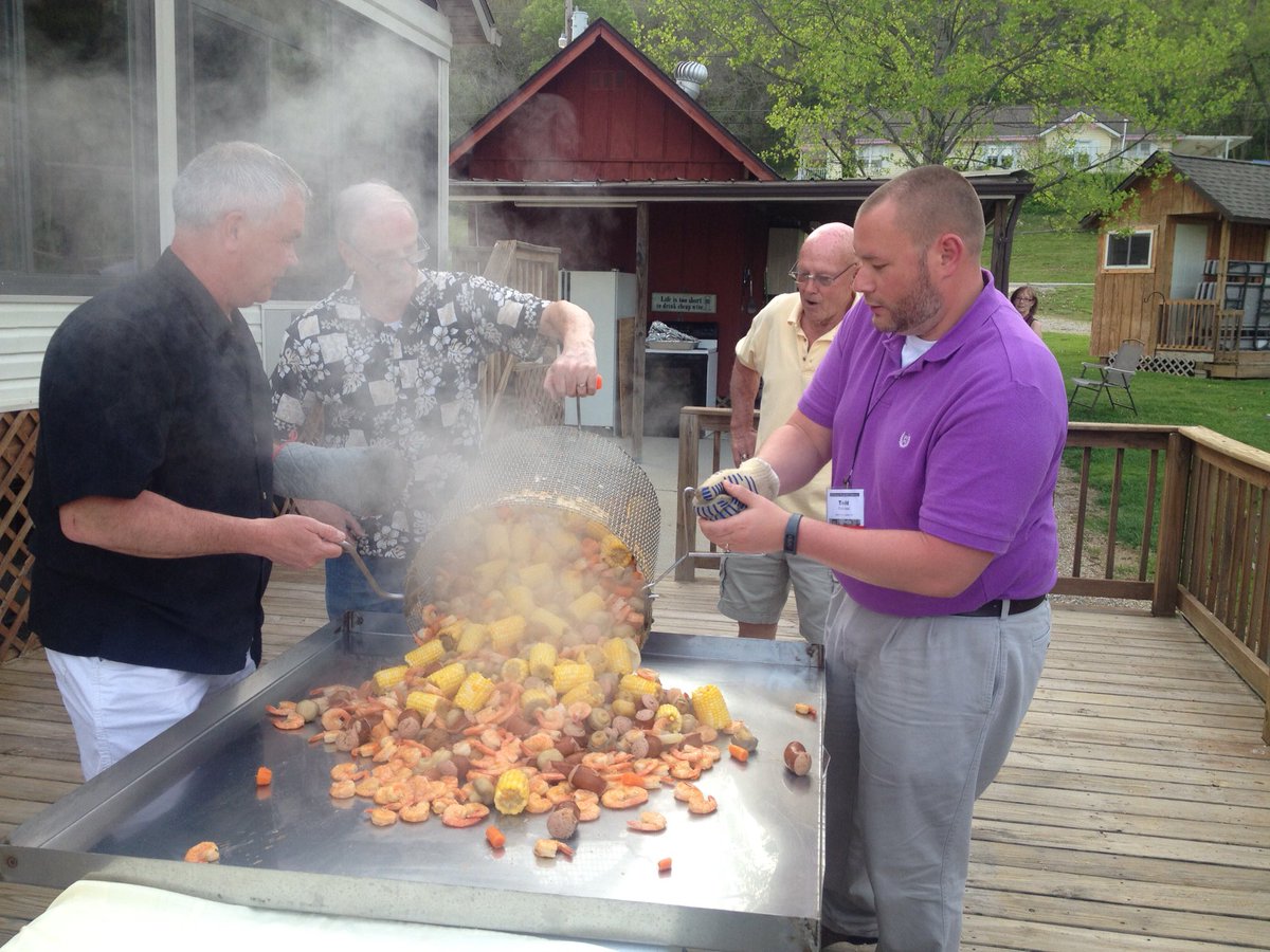 HoosierHospConf's tweet photo. Check out our out &amp; about dinners! Yum! https://t.co/fIA5goiKKO