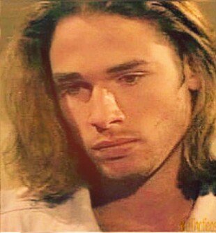 EvaLeandrez's tweet photo. 20 años han trascurrido entre una imagen y otra. Has logrado tu sueño, #SerActor. #XOtros20Sebastian @sebastianrulli https://t.co/3yFcmgxNf8