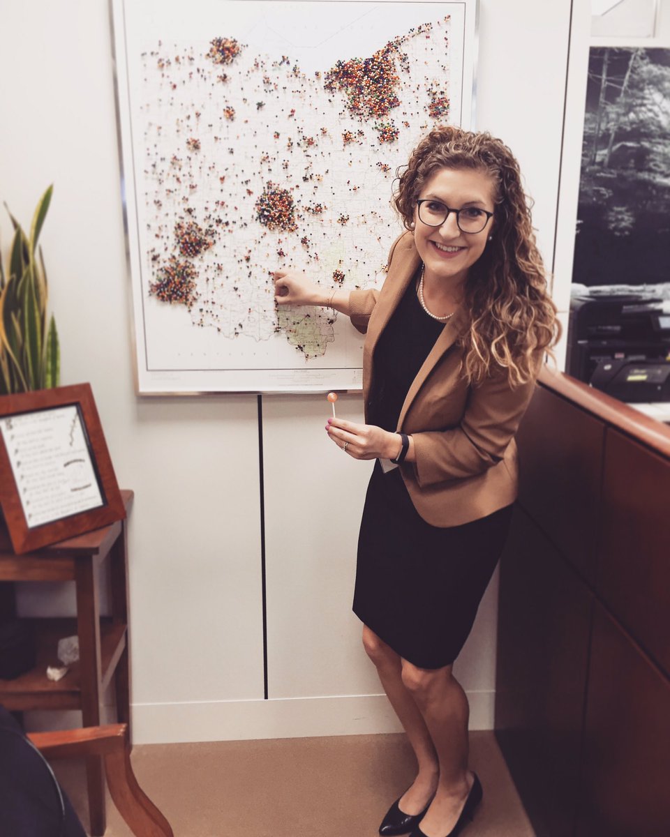 valerie_good's tweet photo. Loved adding a pin to my hometown in @SenSherrodBrown's office today! #FMCC2016 #makehealthprimary #healthadvocacy https://t.co/PnCZsJqzmm