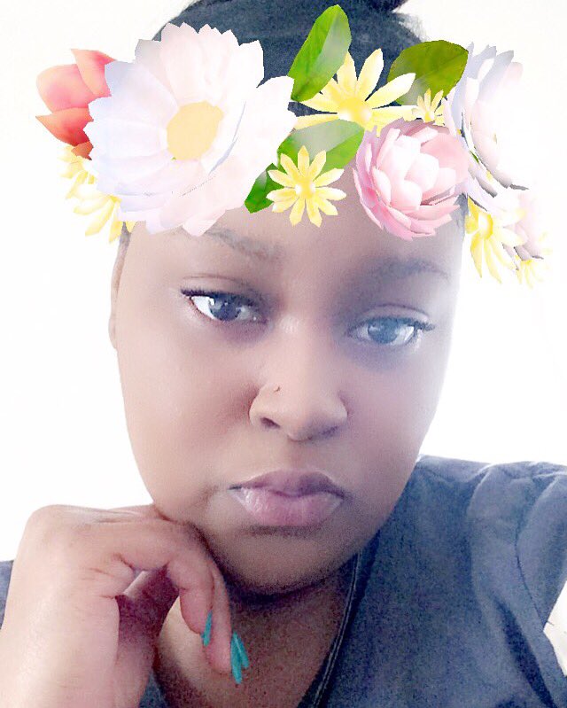 Completelybeau's tweet photo. Crown me✌🏾️👑✨ https://t.co/S5OUcoojQi