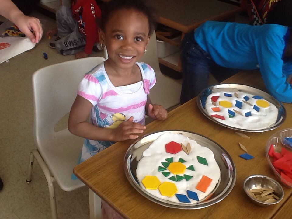 KingswoodKinder's tweet photo. More flubber and pattern block designs #KingswoodMath #PeelFDKMath https://t.co/ZuBtXfkokE