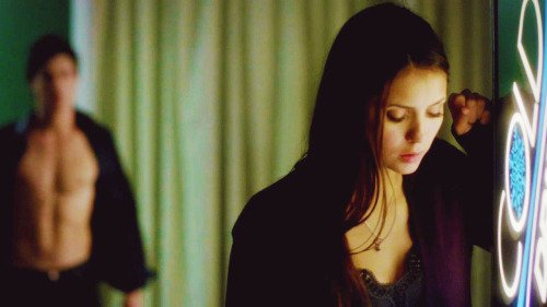 _LightToMyDark's tweet photo. 'Cause I can't help thinking
And I don't look down #DelenaAnniversary #NeverLetDelenaGo https://t.co/mVrqwW1sO9