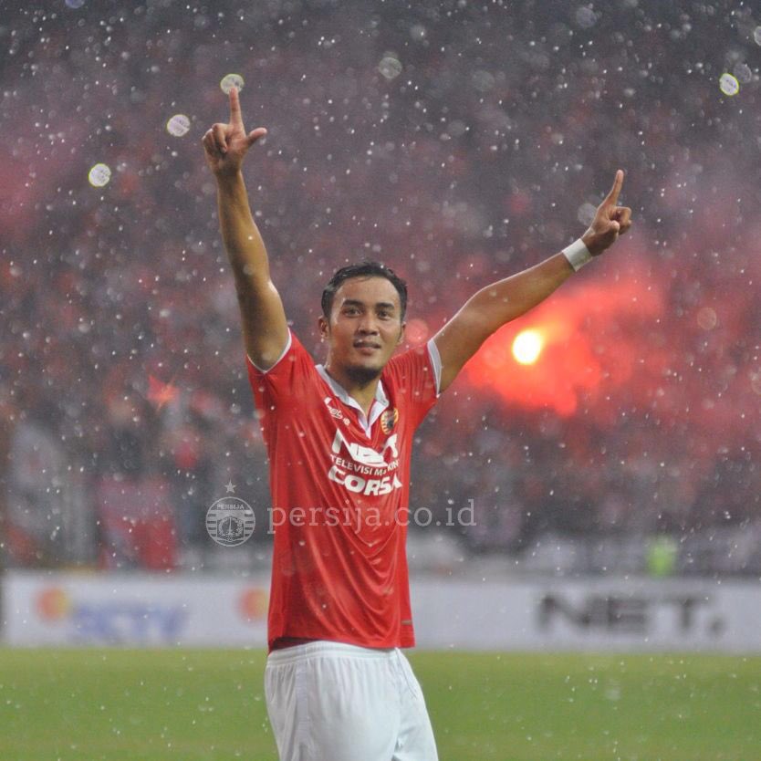 Persija_Jkt's tweet image. Selamat ulang tahun, @gunawan_dc13 ! Sukses bersama Macan Kemayoran! #GuePersija