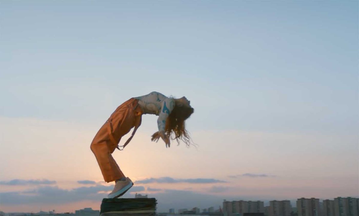 ddotsttw's tweet photo. M.I.A.+H&amp;Mキャンペーン・ビデオ、振付けはFKA Twigsなどのアーロン・シリス

https://t.co/BaTuacl1UR…/04/choreo-aaron-sillis-rewear-it-by-m-i-a/ https://t.co/eawsaXfFCp