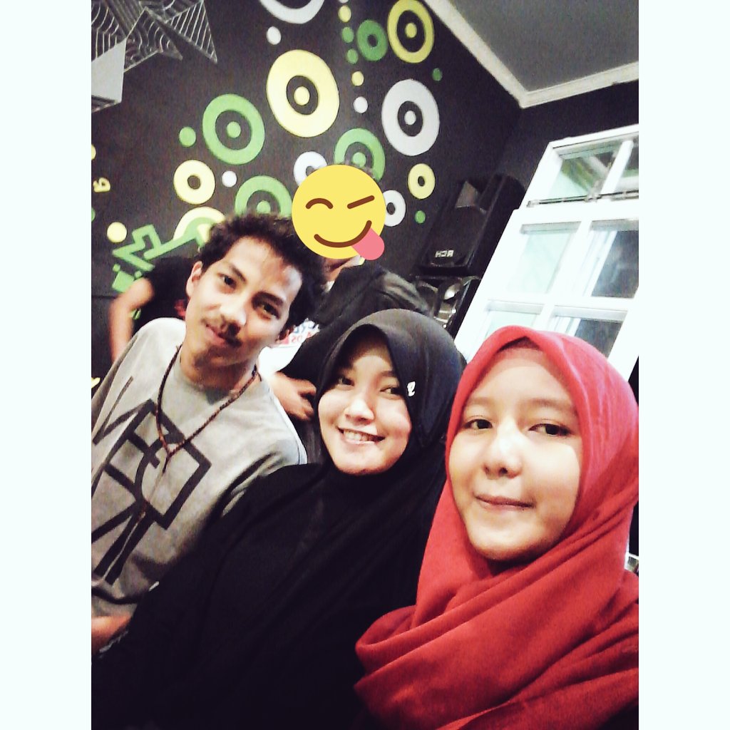 dinta_dhynta's tweet photo. Selamat siang https://t.co/4AOST84Hr2