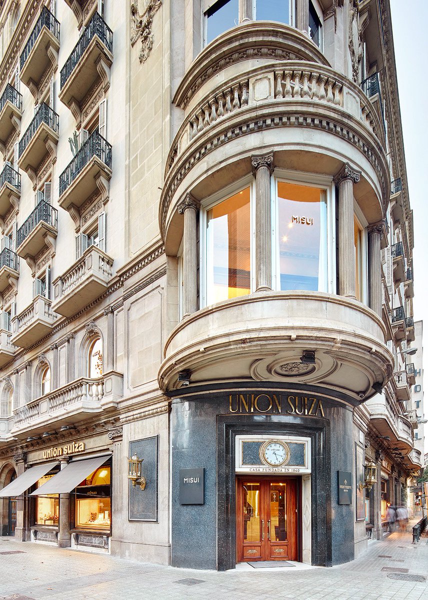 En un edificio de principios del s.XX obra del arquitecto Enric Sagnier i Villavecchia MISUI tiene su sede comercial