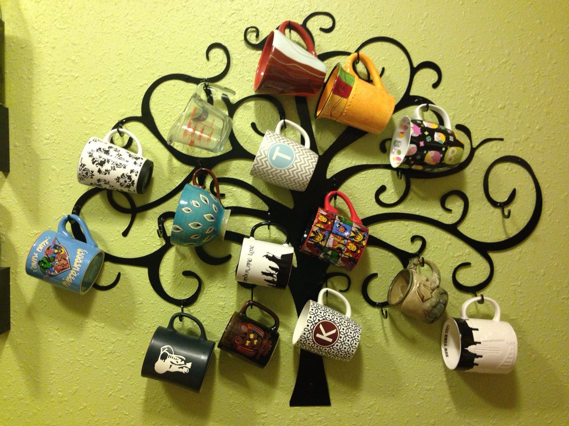 treecontrol8's tweet photo. " What's a Tree Surgeons' favourite tree?... A mug tree ". #teabreak #treesurgeonscardiff https://t.co/bMZCto3i3c