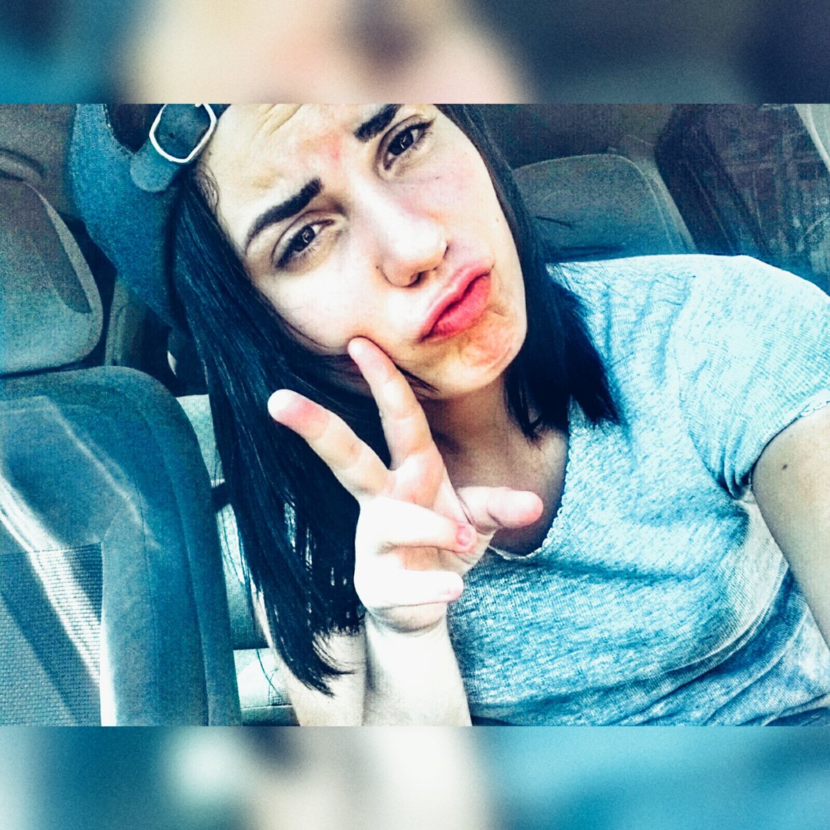 St_souzaaa's tweet photo. To apaixonada por essa minha foto !!!!!#ComandoTagShowSDV https://t.co/OzJEyPLGNE