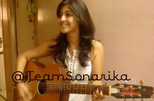TeamSonarika's tweet photo. Our Yongest Sona Di @BSonarika Looking so Gorgeous https://t.co/oozDfTH6Ny