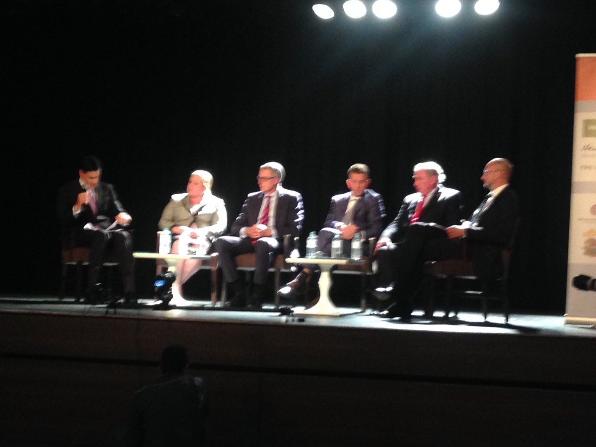 AngelaRanke's tweet photo. Social researcher Mark McKrindle, @HillsShireMayor, @AndrewConstance part of discussion panel @SydHillsChamber https://t.co/EM8Ig12n3v