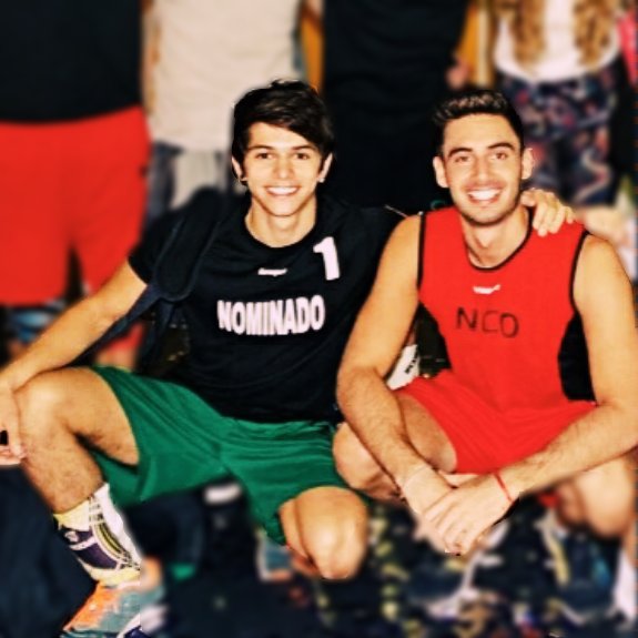 FlashEdxts's tweet photo. Icon Gonza y Nico❤
© si usas o guardas!
-Jazz https://t.co/ZYpjMAm2sQ