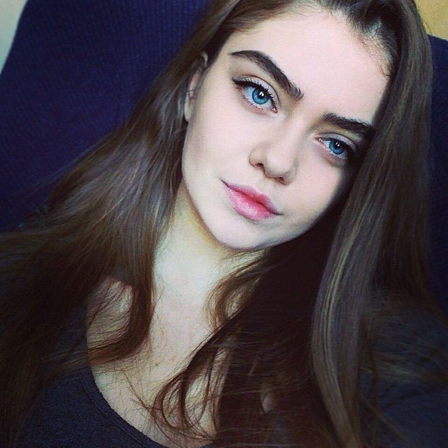 Savannahnaughty's tweet photo. Name:Emma 
Age:25
Favorite Sexual Position:Spooning
Looking For:Love
https://t.co/s1ipdFNHU6 https://t.co/hpQEMFx7YI
