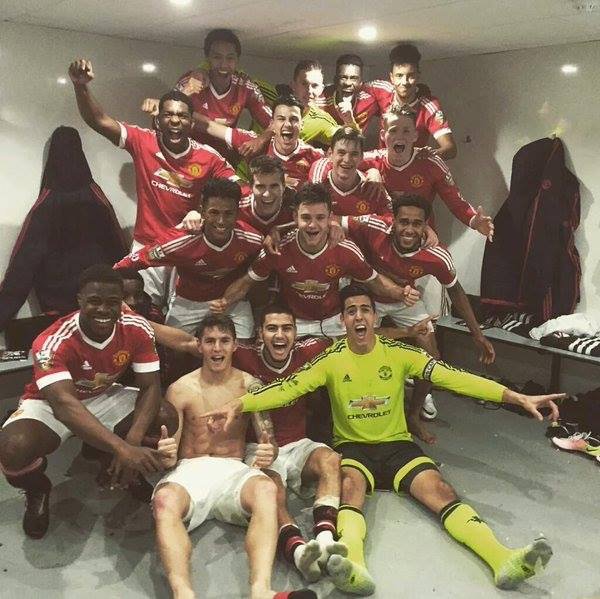 ManUtdStuff's tweet photo. Official: United are the champions of the Barclays U21 Premier League. https://t.co/EgEvwDqUrV