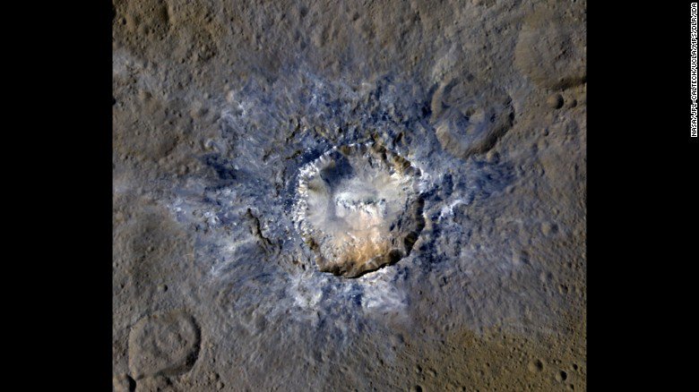 CNN's tweet photo. New @NASA images of the dwarf planet Ceres show bright craters https://t.co/OHsG7YFsNQ https://t.co/rSBUXQefzm