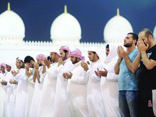 ZayedMosque's tweet photo. #ليلة_القدر 
#زوروا_جامع_الشيخ_زايد_الكبير https://t.co/DEfc1YCcHB