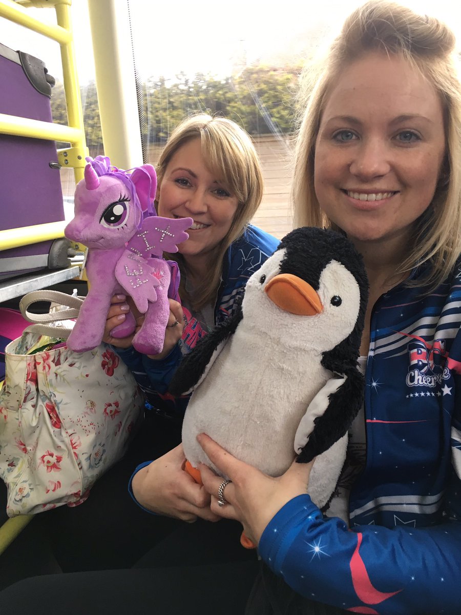 cheer_inferno's tweet photo. @DYNAMITELEEDS thanks so much guys!!!!! Una the unicorn is having a great time so far! 💜🌍🦄 https://t.co/99qunzA5Rq