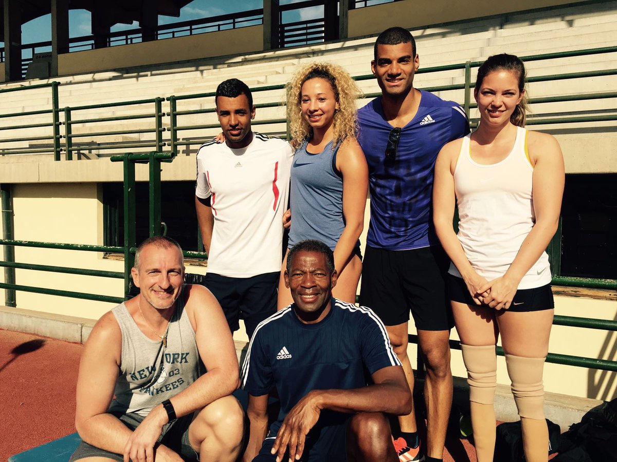 STAPteam's tweet photo. Het team op trainingskamp! #STAPteam @Maayketjinalim @jorentromp @MLvanRhijn @PurcySR https://t.co/Lr0hdEtC6B