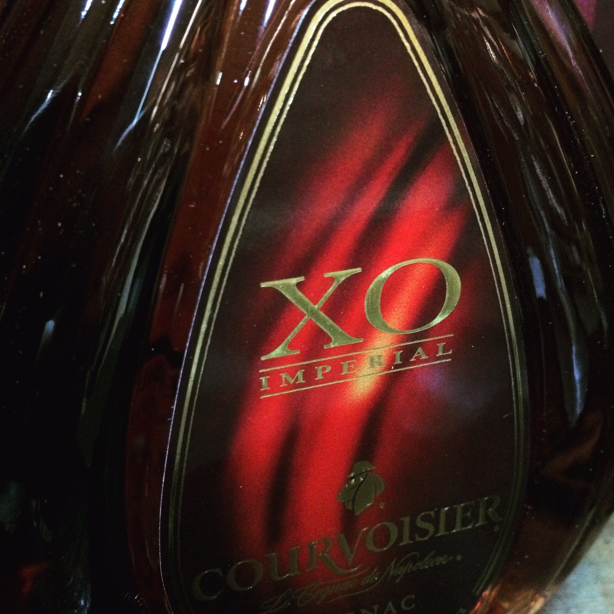 ElvinoRu's tweet photo. Коньяк Courvoisier XO - 14254₽ - https://t.co/oiknEnbIo0 #коньяк #courvoisier #курвуазье https://t.co/HQ0iLeYn6k